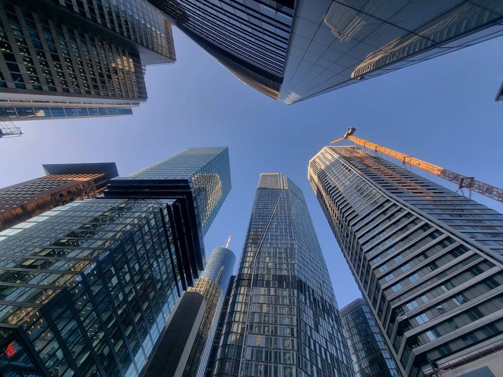 Frankfurt event agency - organize professional business events - Frankfurt skyscrapers